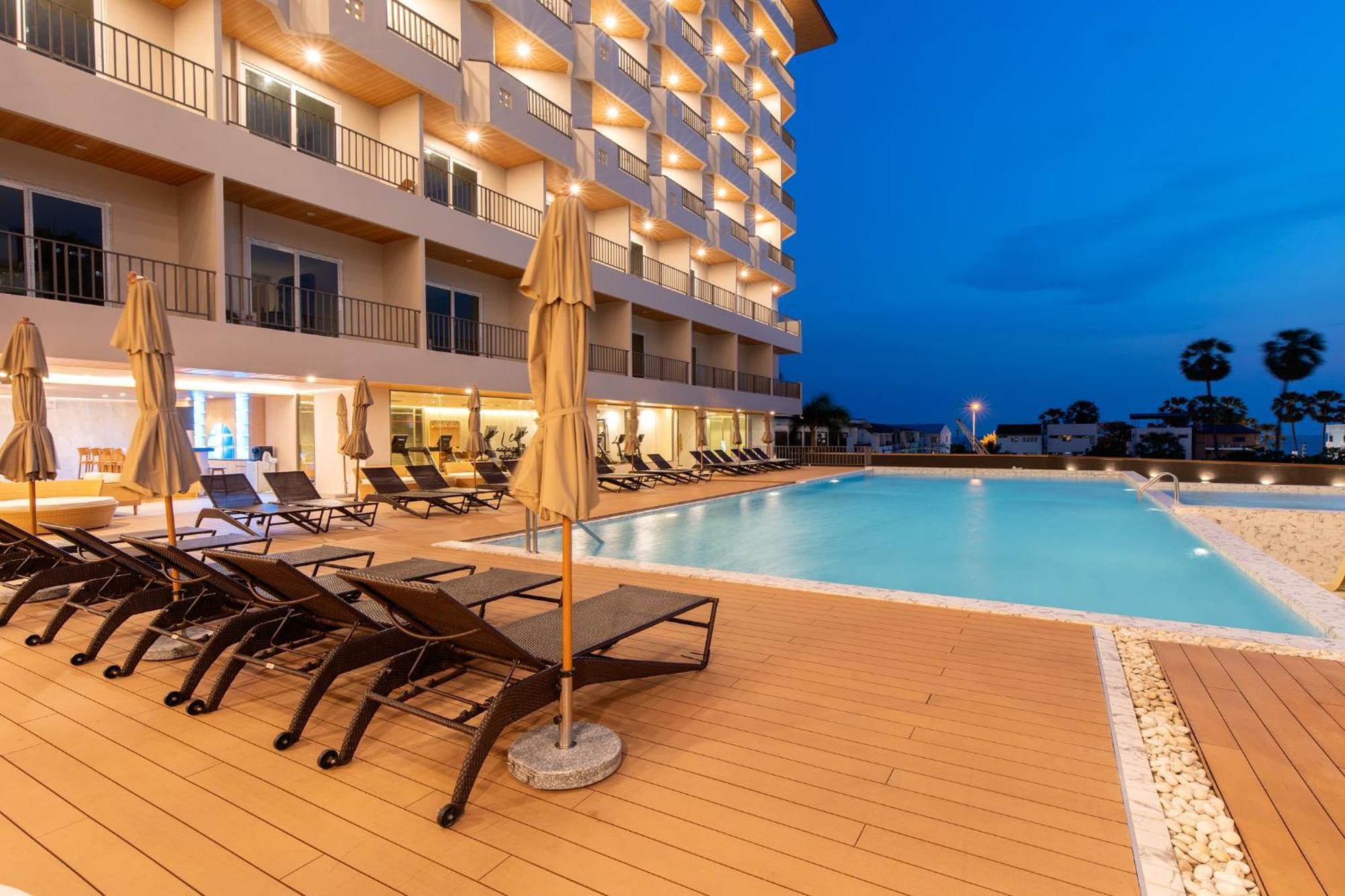 Jomtien Thani Hotel Kültér fotó