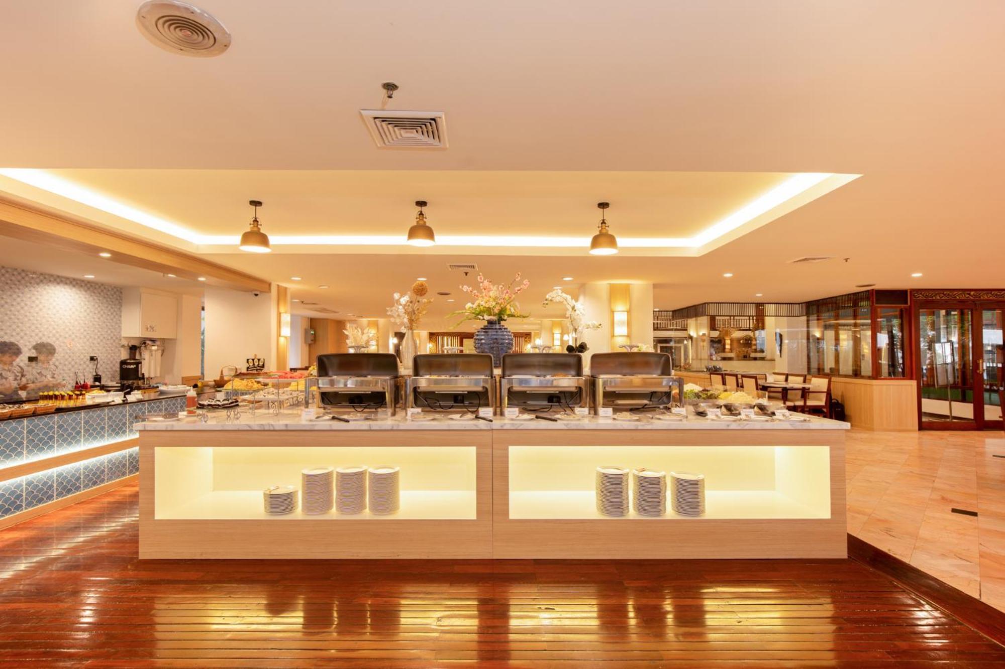 Jomtien Thani Hotel Kültér fotó
